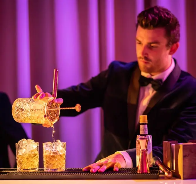 Virtual cocktail masterclass 7688